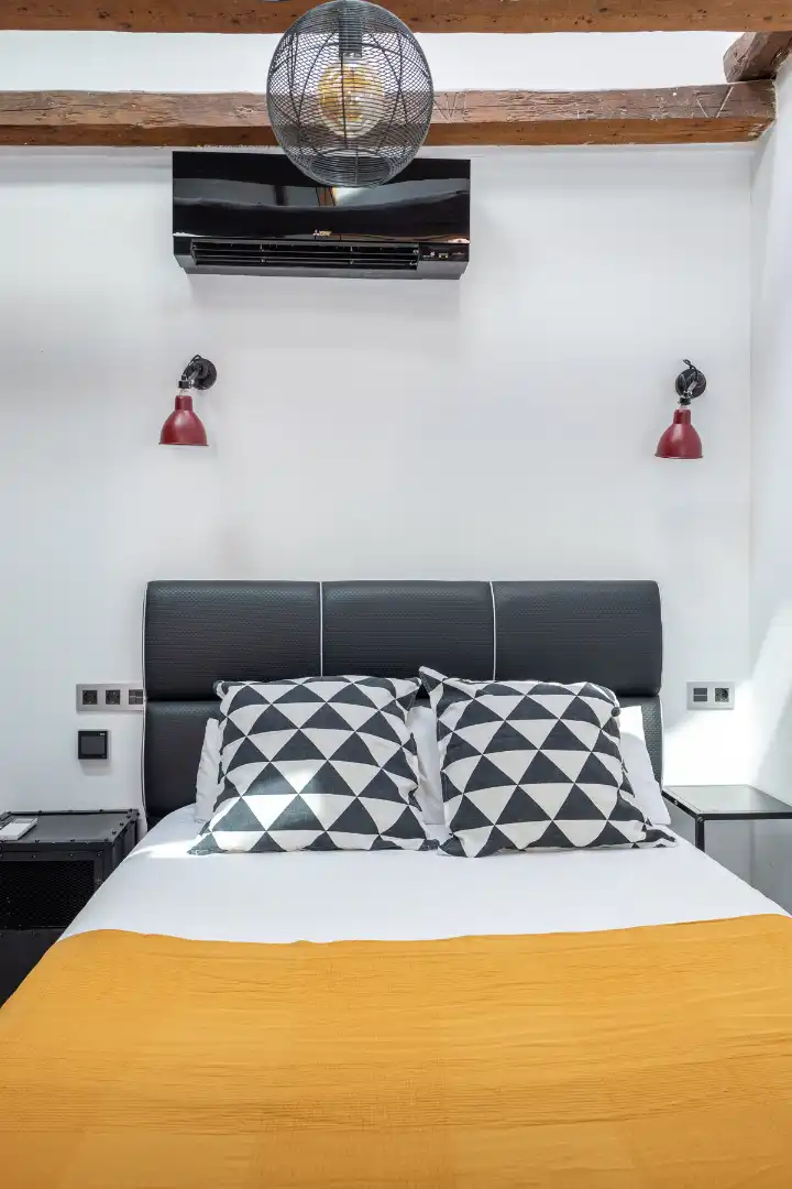 Habitación de Ático de alquiler en Madrid con Aire acondicionado, Calefacción y Parquet