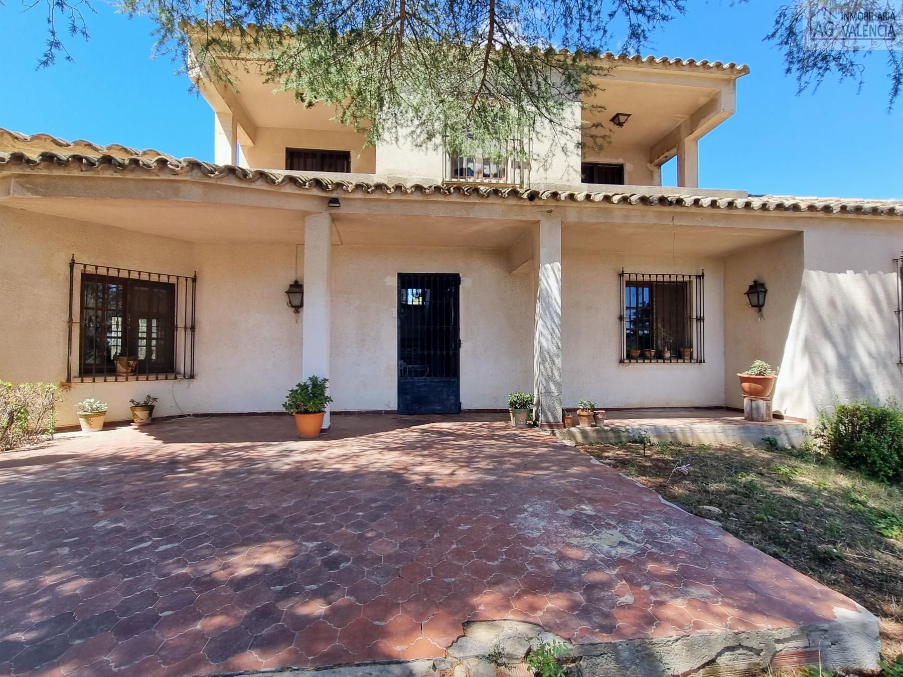 Vista exterior de Casa o chalet en venta en Torrent con Calefacción, Terraza y Trastero