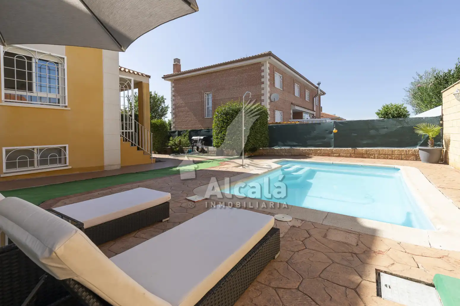 Casa aparellada amb piscina en venda a Torrejón del Rey, imagen 58