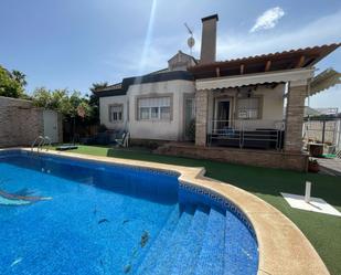 Swimming pool of House or chalet for sale in Almensilla  with Air Conditioner, Heating and Terrace