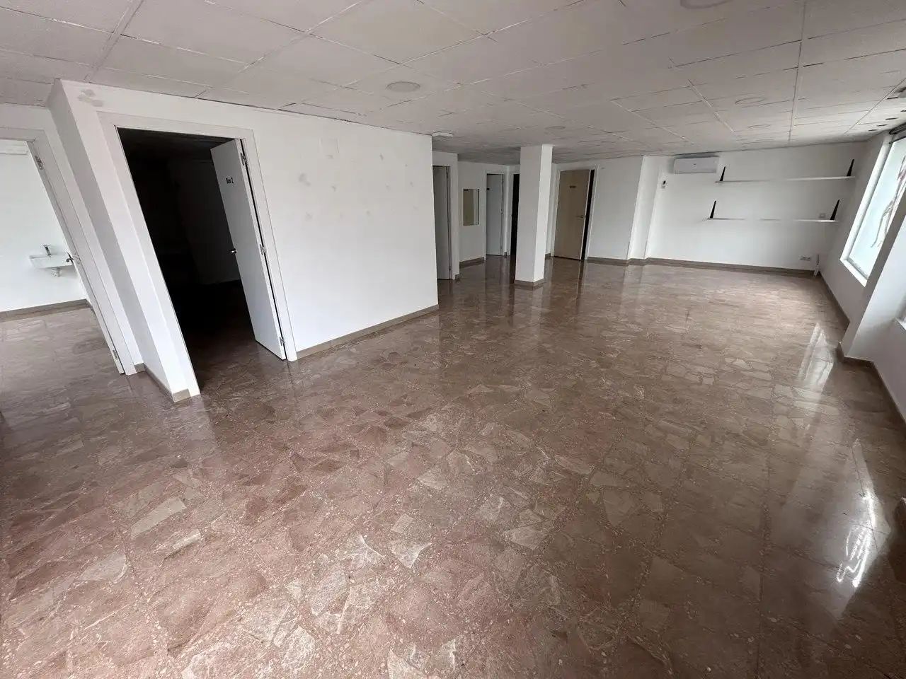 Local comercial en venta en calle de Prim 13, imagen 4