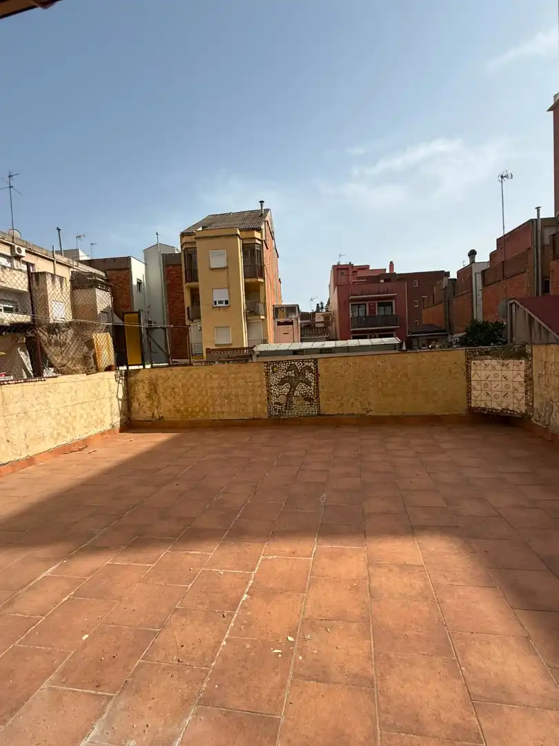Terraza de Piso en venta en Barcelona con Calefacción, Parquet y Horno