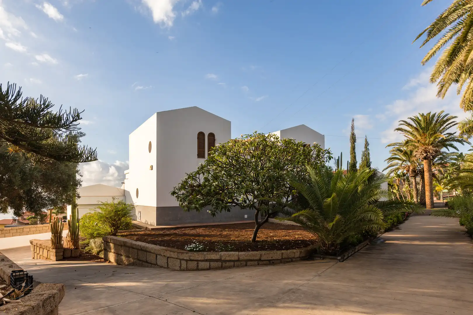 Vista exterior de Casa o xalet en venda en Candelaria amb Aire condicionat, Jardí privat i Terrassa