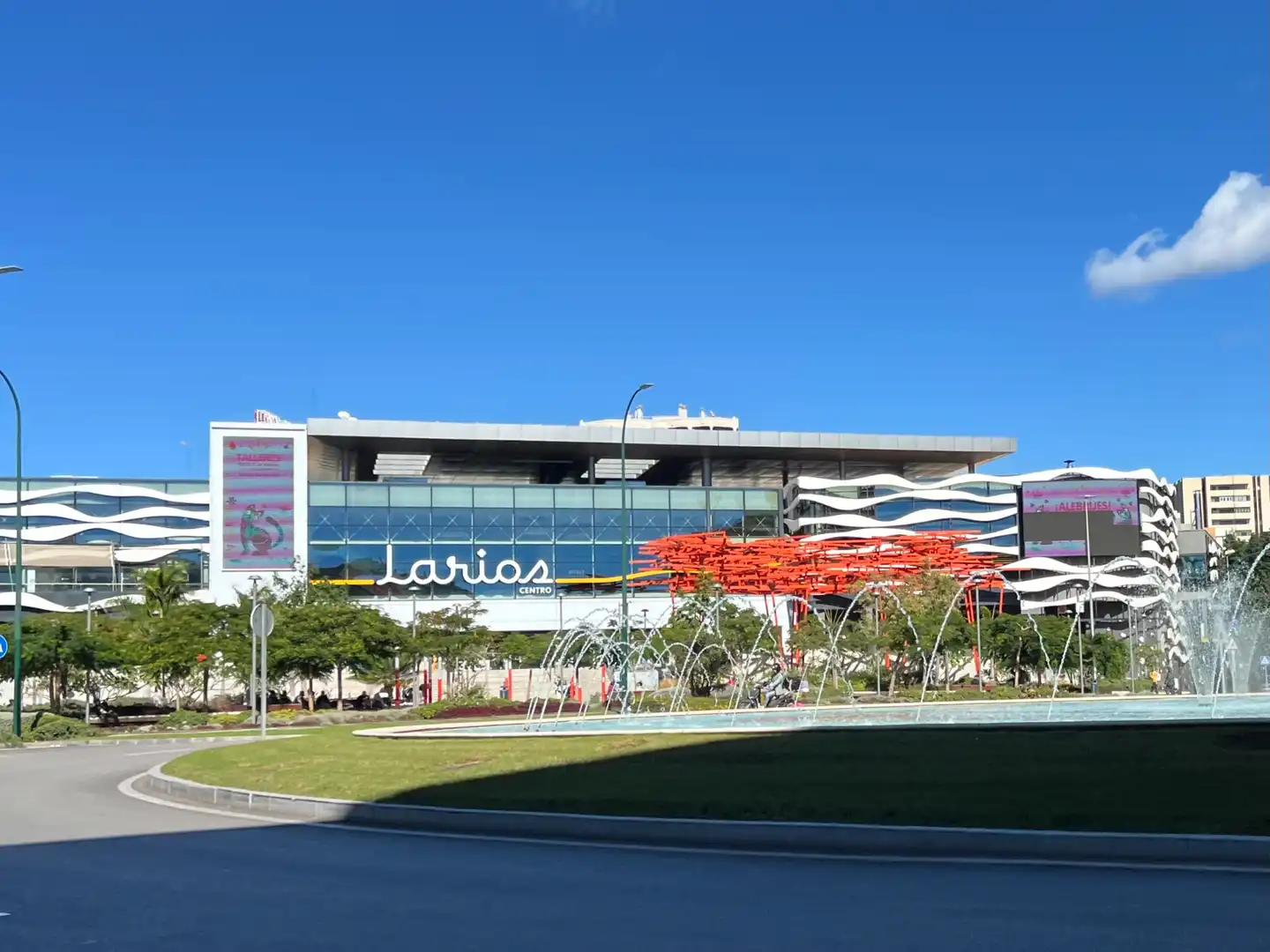 Vista exterior de Edificio en venta en Málaga