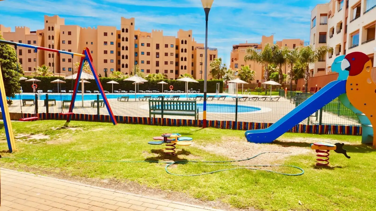 Apartament amb terrassa en venda a Avenida de los Cisnes 2, imagen 29