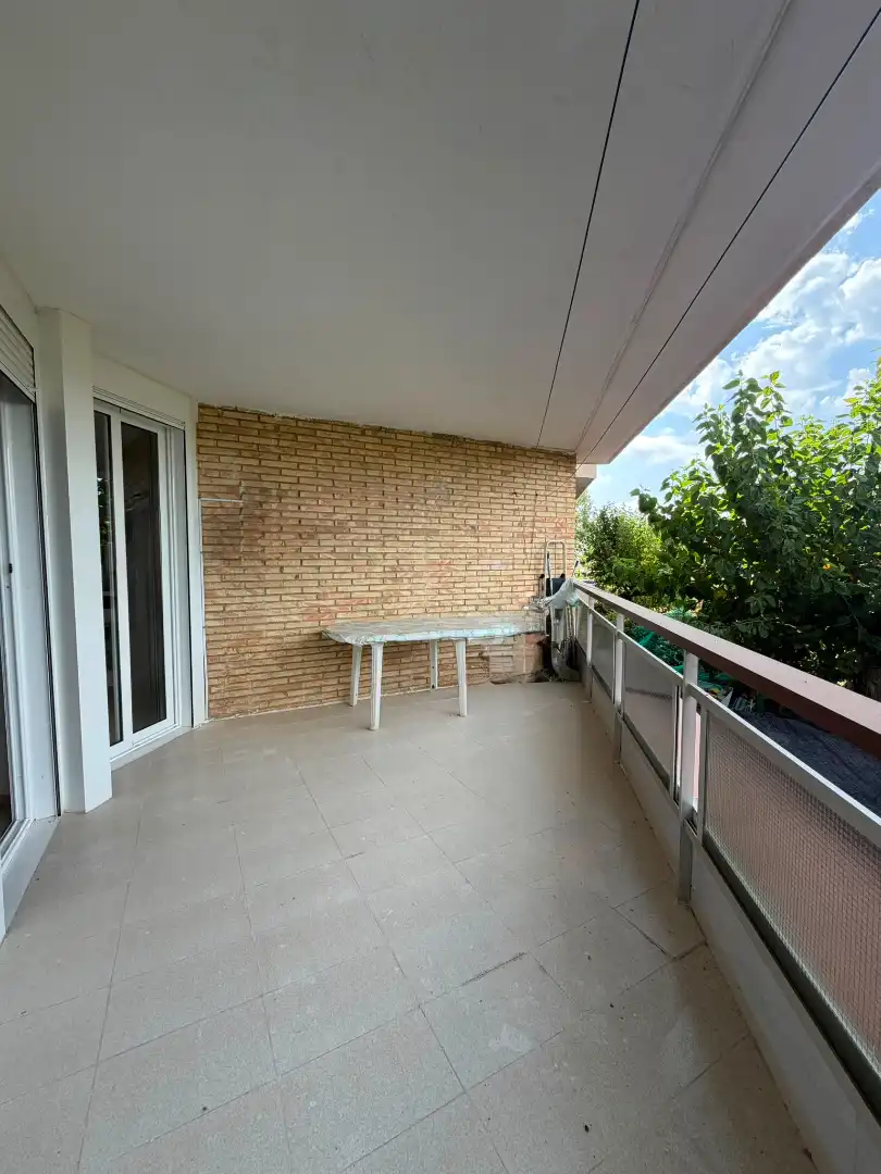 Flat with lift for sale in Carrer de Joaquim Serra