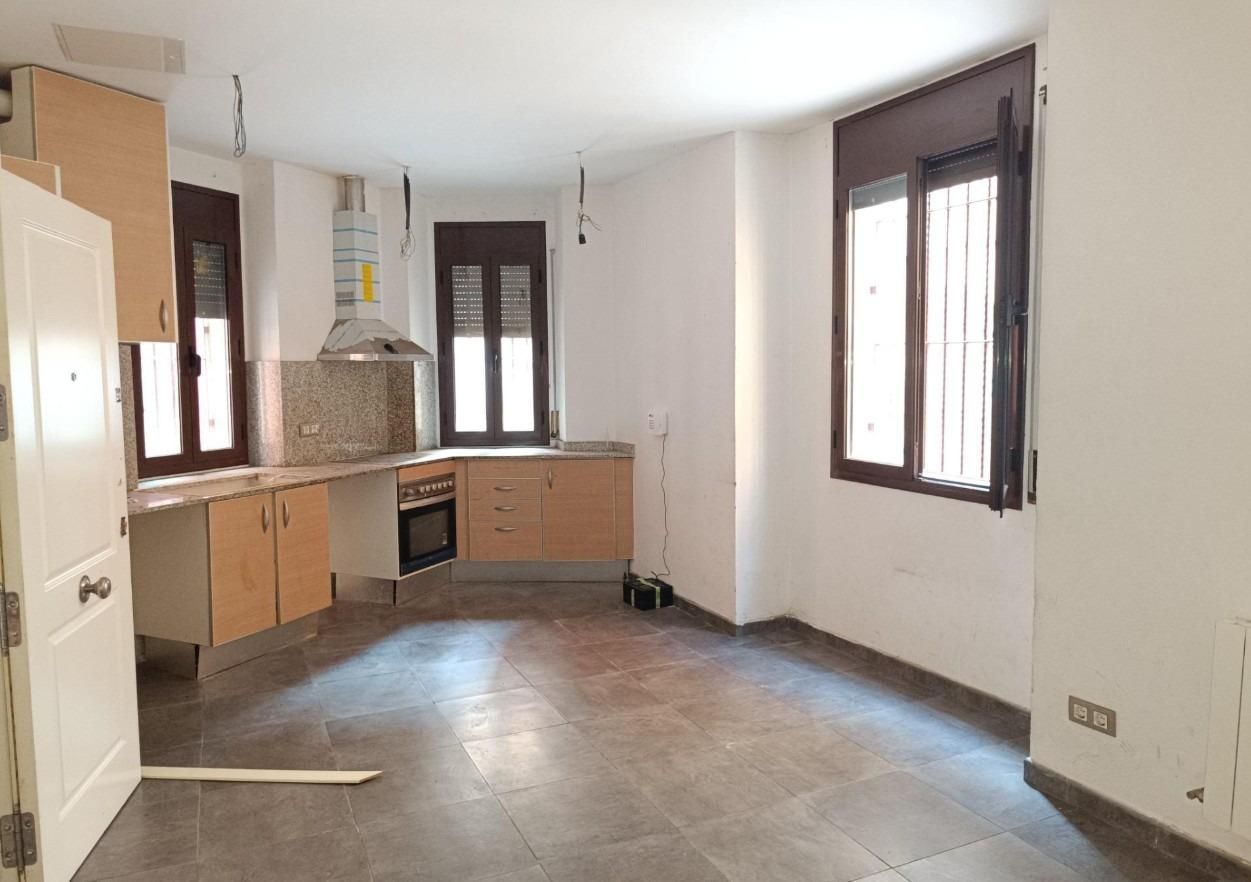 Cuina de Planta baixa en venda en Vilanova i la Geltrú amb Calefacció