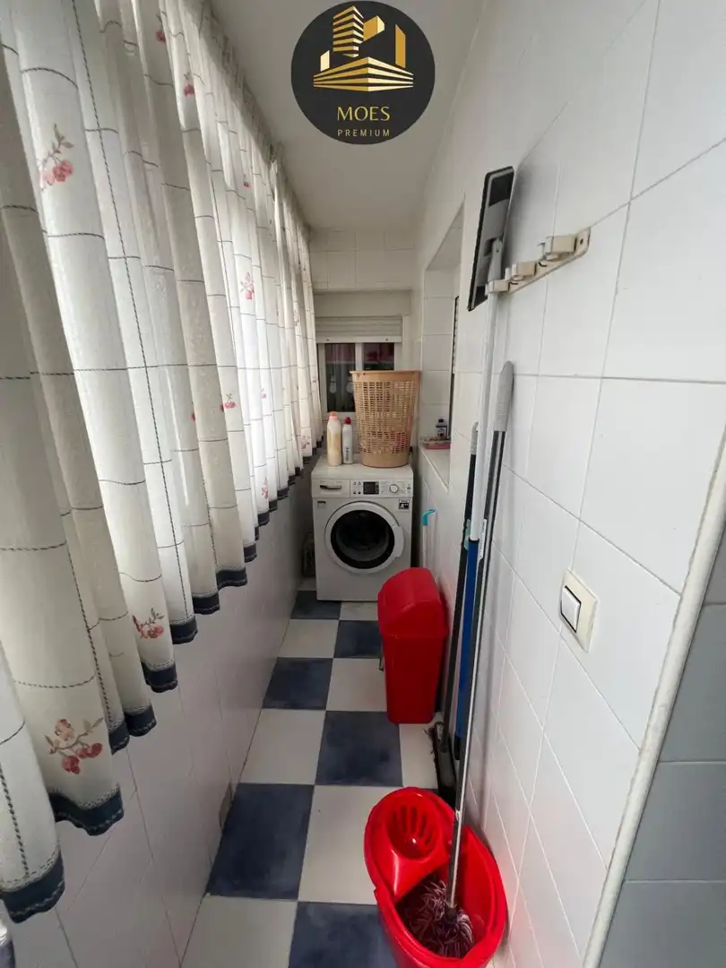 Pis en venda en Jaén amb Aire condicionat, Calefacció i Terrassa