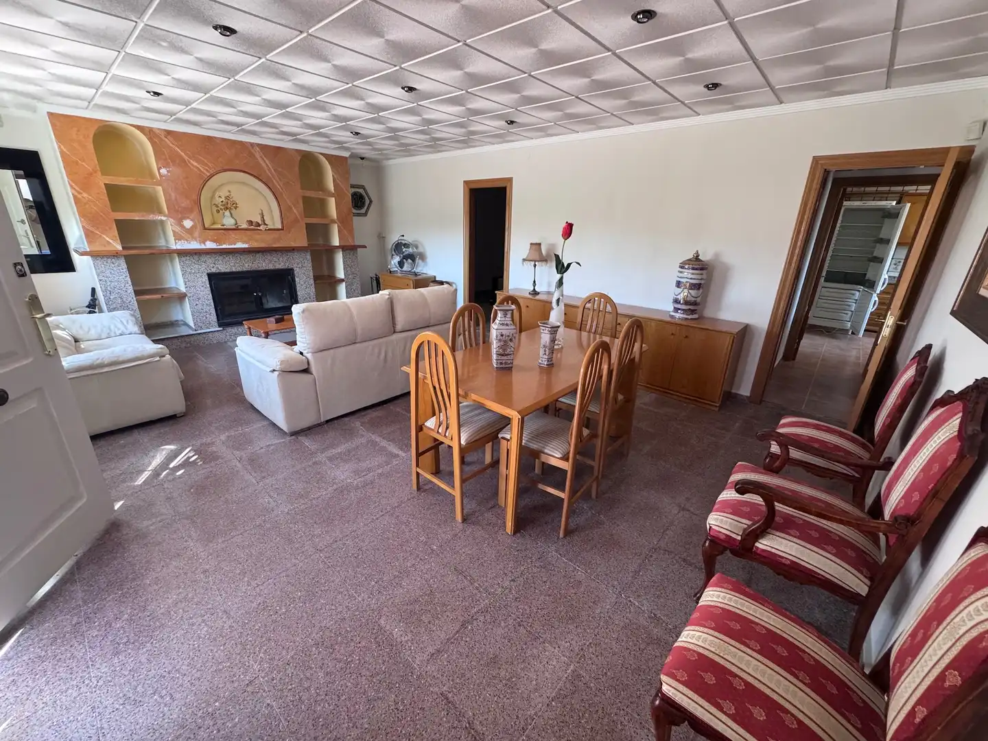 Maison rustique avec piscine à vendre à Las Virtudes