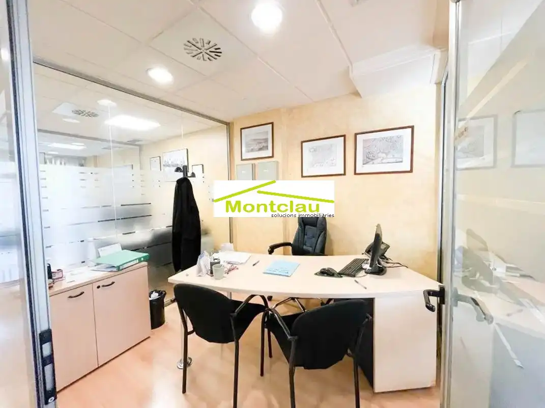 Office for rent in Mollet del Vallès  with Air Conditioner