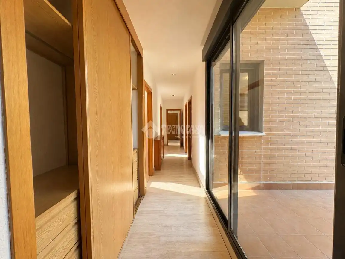 Flat for sale in Boadilla del Monte  with Terrace, Storage room and Community pool