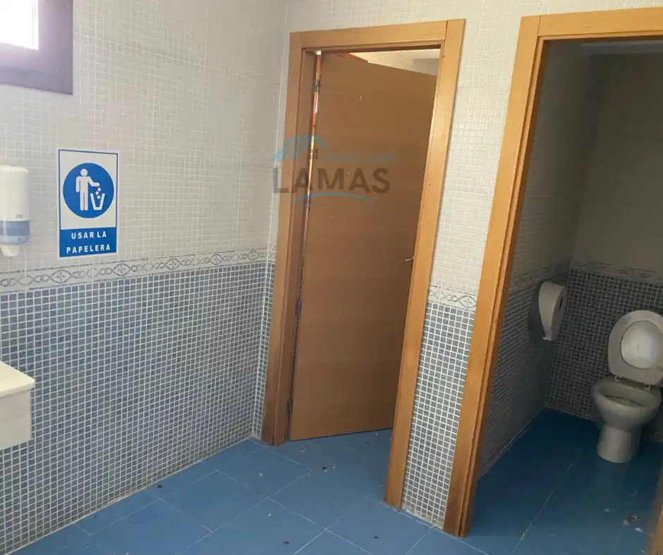 Baño de Edificio en venta en Jaraicejo