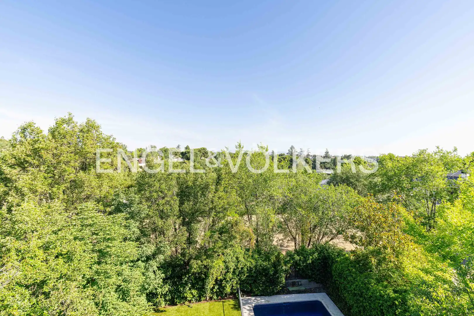 Casa o chalet en venta en Pozuelo de Alarcón con Aire acondicionado, Calefacción y Jardín privado