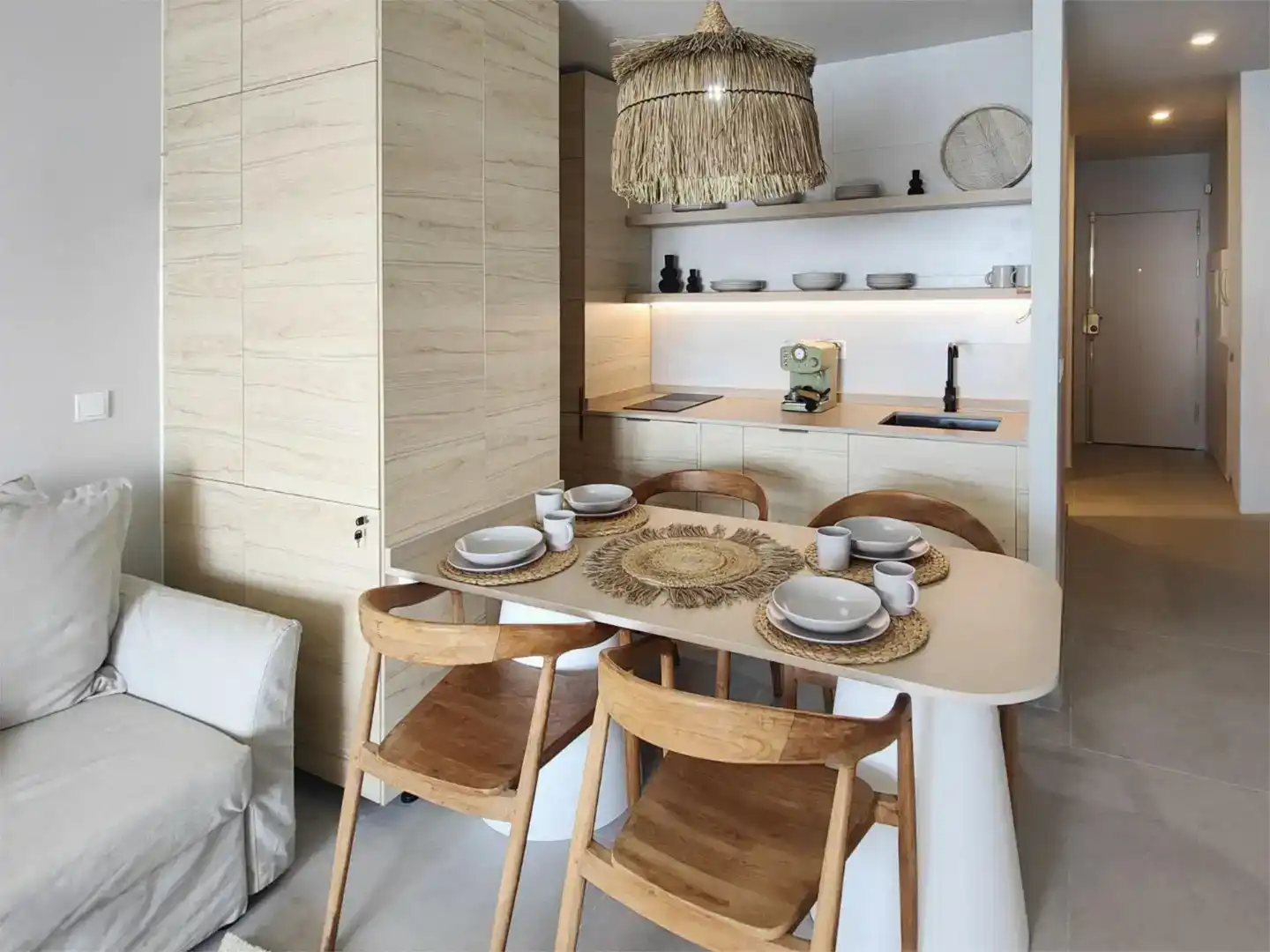 Comedor de Piso de alquiler en Almuñécar con Piscina y Balcón