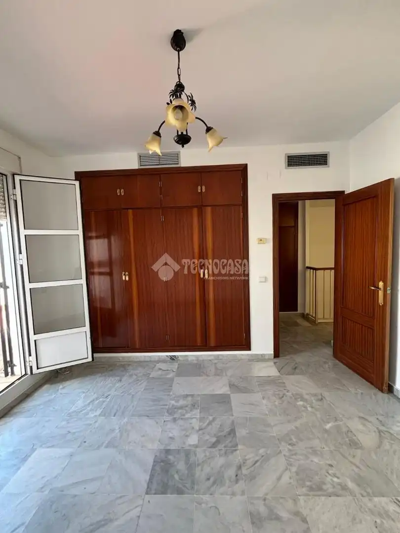 Bedroom of Detached homes for sale in Dos Hermanas