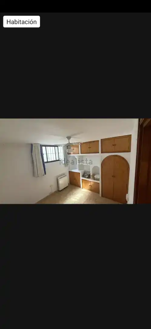 Dormitori de Casa o xalet en venda en  Almería Capital amb Aire condicionat