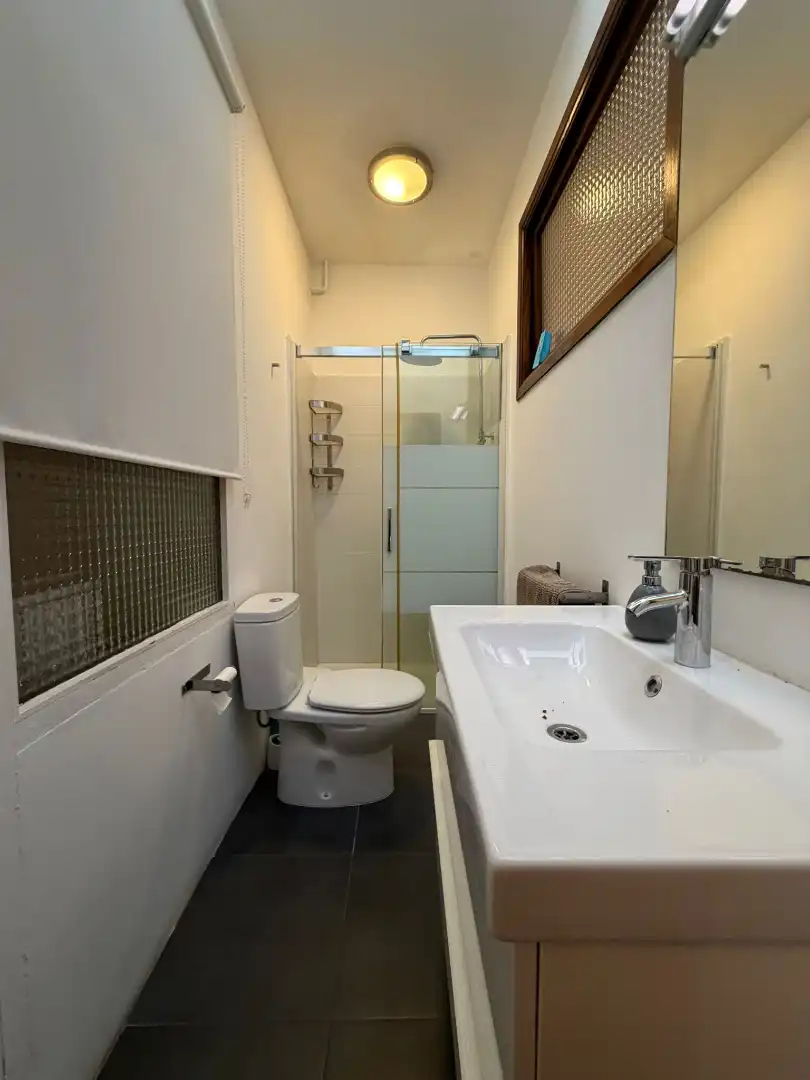 Bathroom of Flat for rent in Ferrol  with Heating, Furnished and Washing machine