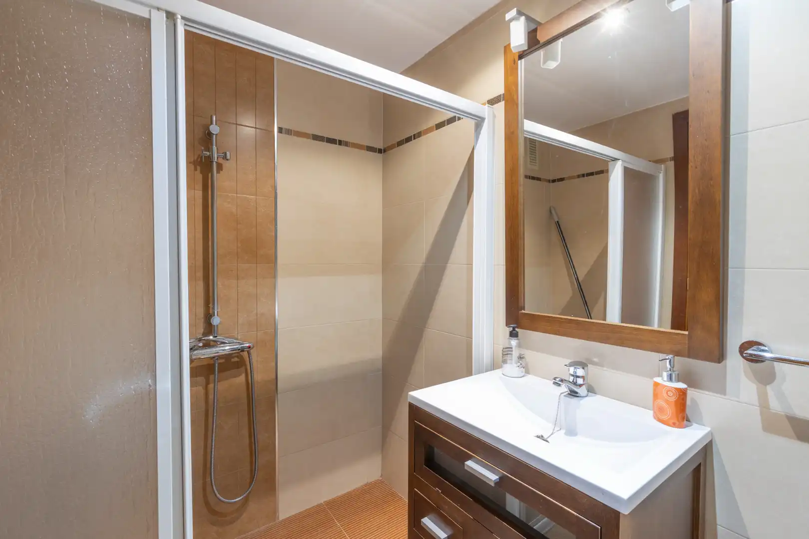 Bathroom of Flat for sale in Ronda