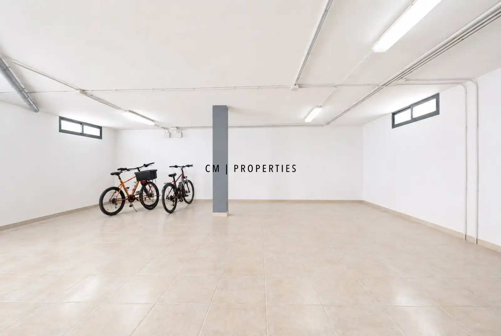 Parking de Casa o chalet en venta en La Pobla de Vallbona con Aire acondicionado, Calefacción y Terraza