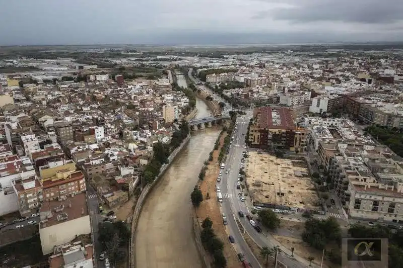 Vista exterior de Residencial en venta en Ciutat Vella 