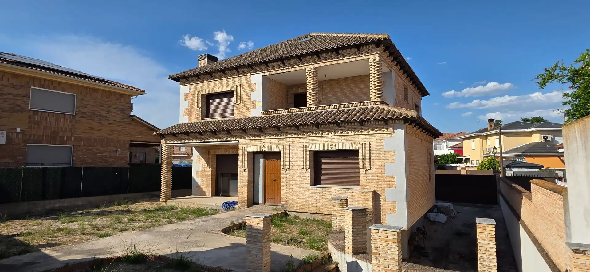 Vista exterior de Casa o xalet en venda en Griñón amb Calefacció, Jardí privat i Terrassa