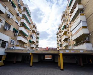 Exterior view of Flat for sale in  Sevilla Capital  with Heating, Terrace and Balcony