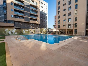 Pis amb piscina en venda a FRANCISCO RABAL