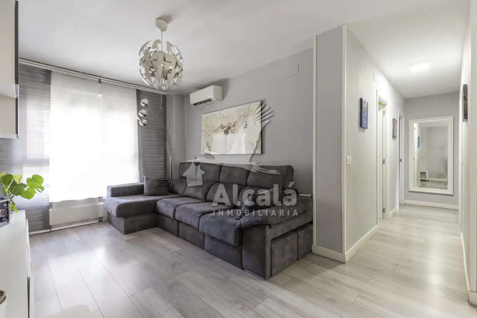 Sala d'estar de Pis en venda en Madrid amb Aire condicionat, Calefacció i Terrassa