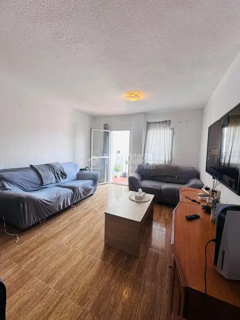 Sala d'estar de Pis en venda en Mijas amb Terrassa i Balcó
