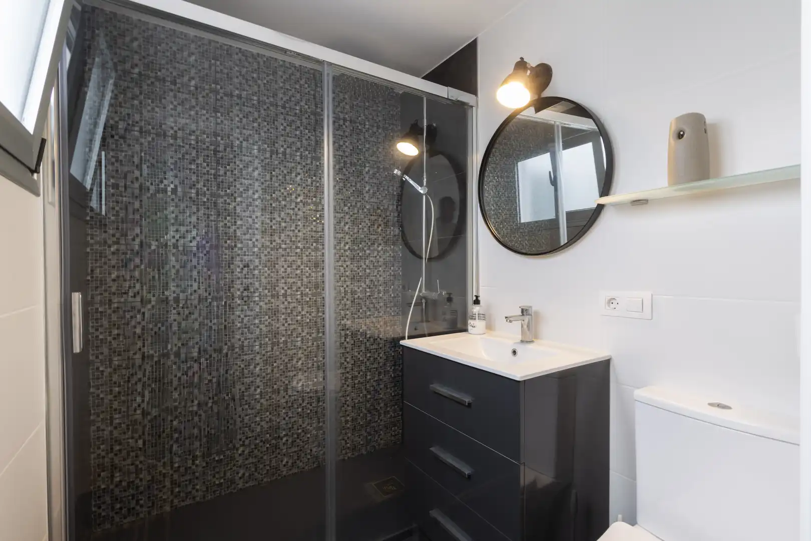 Badezimmer von Wohnung zur Miete in Puerto de la Cruz mit Möbliert