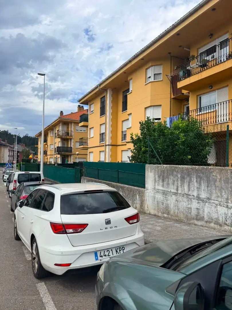Wohnung zur Miete in Calle la Garoja, Cartes