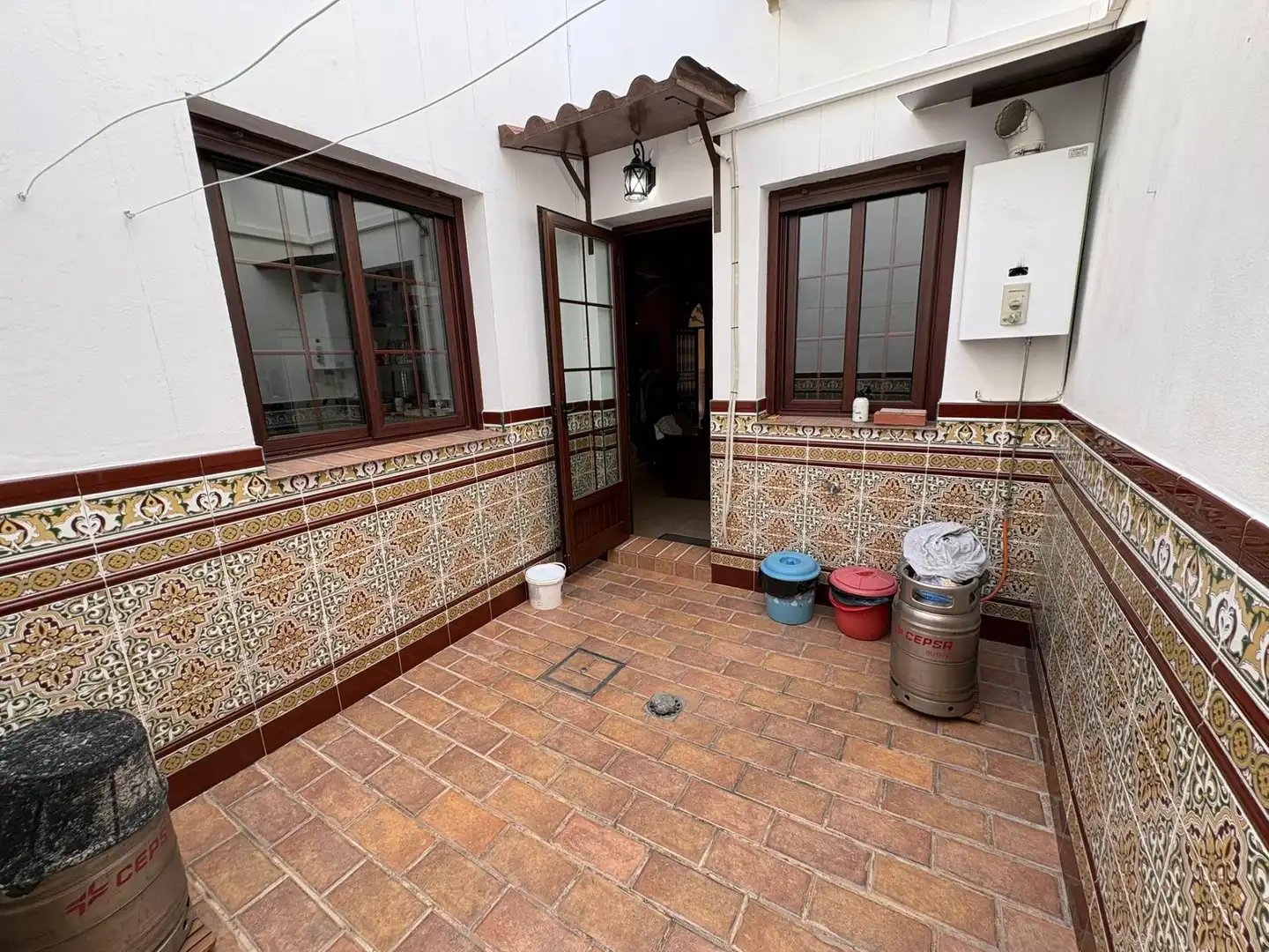 Exterior view of Houses for sale in Morón de la Frontera