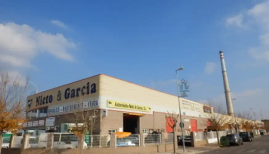 Nau industrial en venda en Cubelles