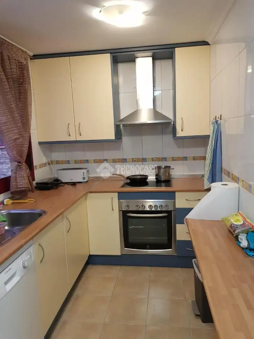 Appartamento con piscina in vendita a El Quiñón, imagen 5