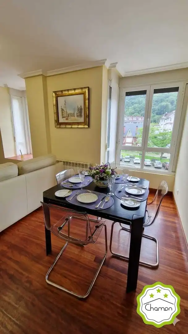 Esszimmer von Wohnung zur Miete in Santoña mit Heizung