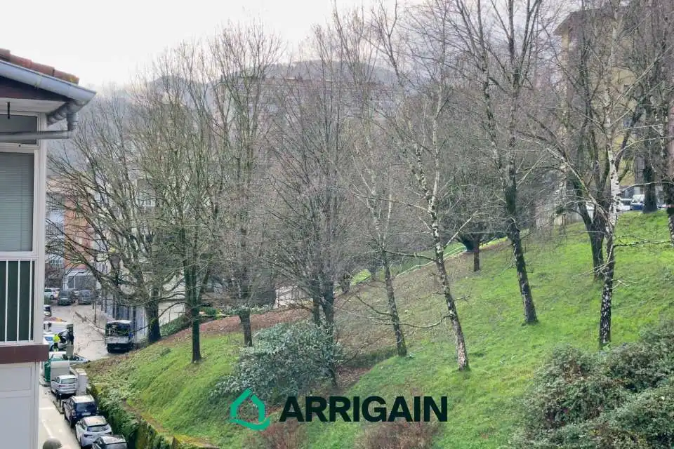 Piso en venta en Andoain con Calefacción y Terraza