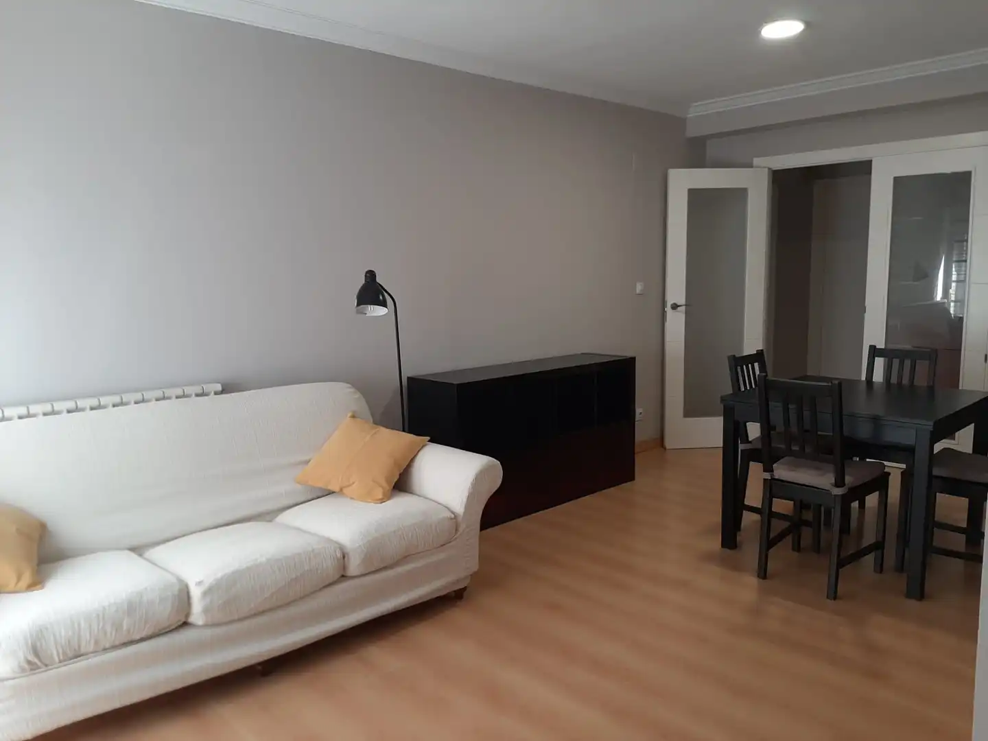 Appartamento con ascensore in affitto a Calle de Tomás Zumalacárregui, imagen 5