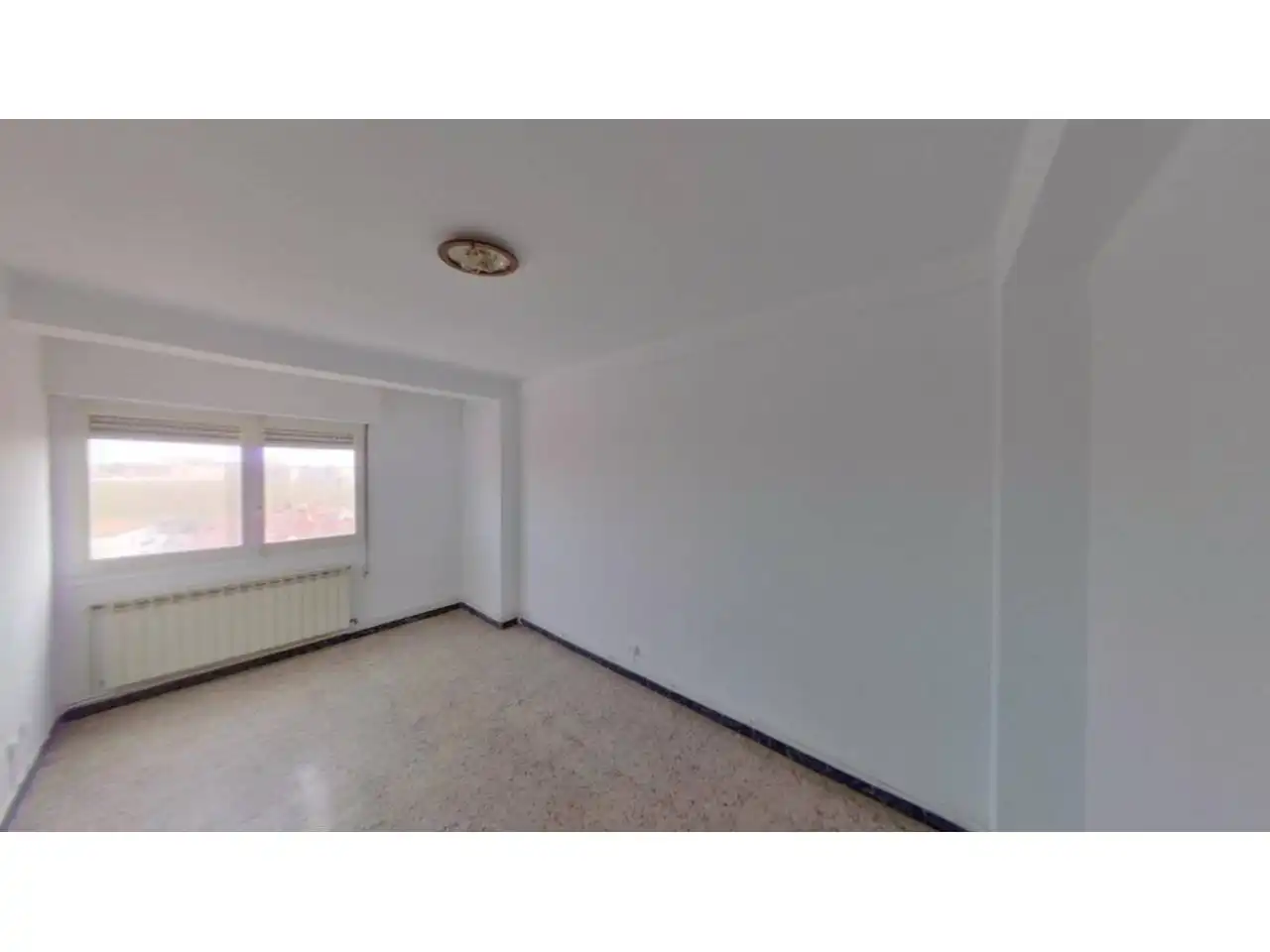 Bedroom of Flat for sale in Zaragoza