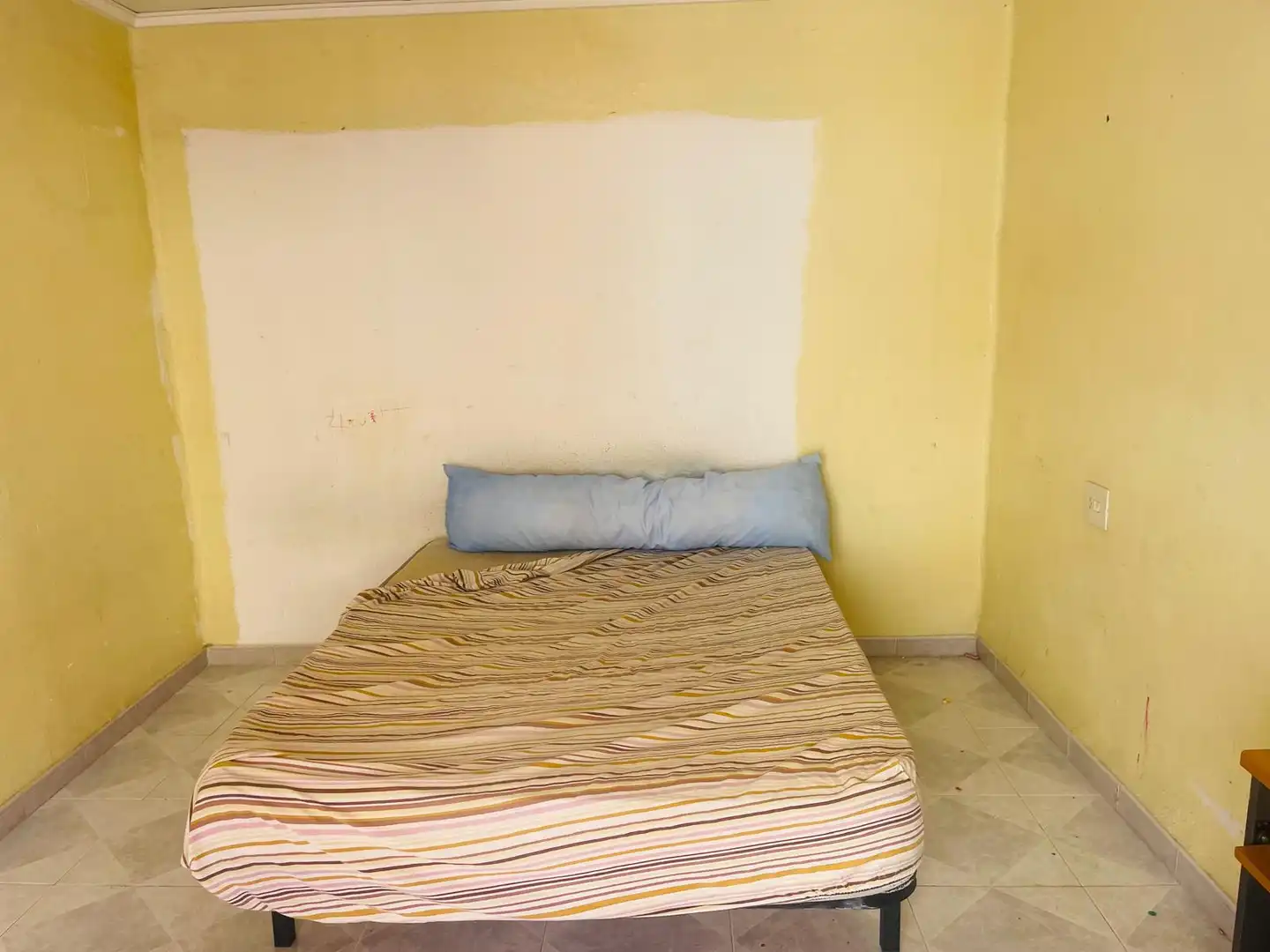Bedroom of Flat for sale in Gandia  with Washing machine and Balcony