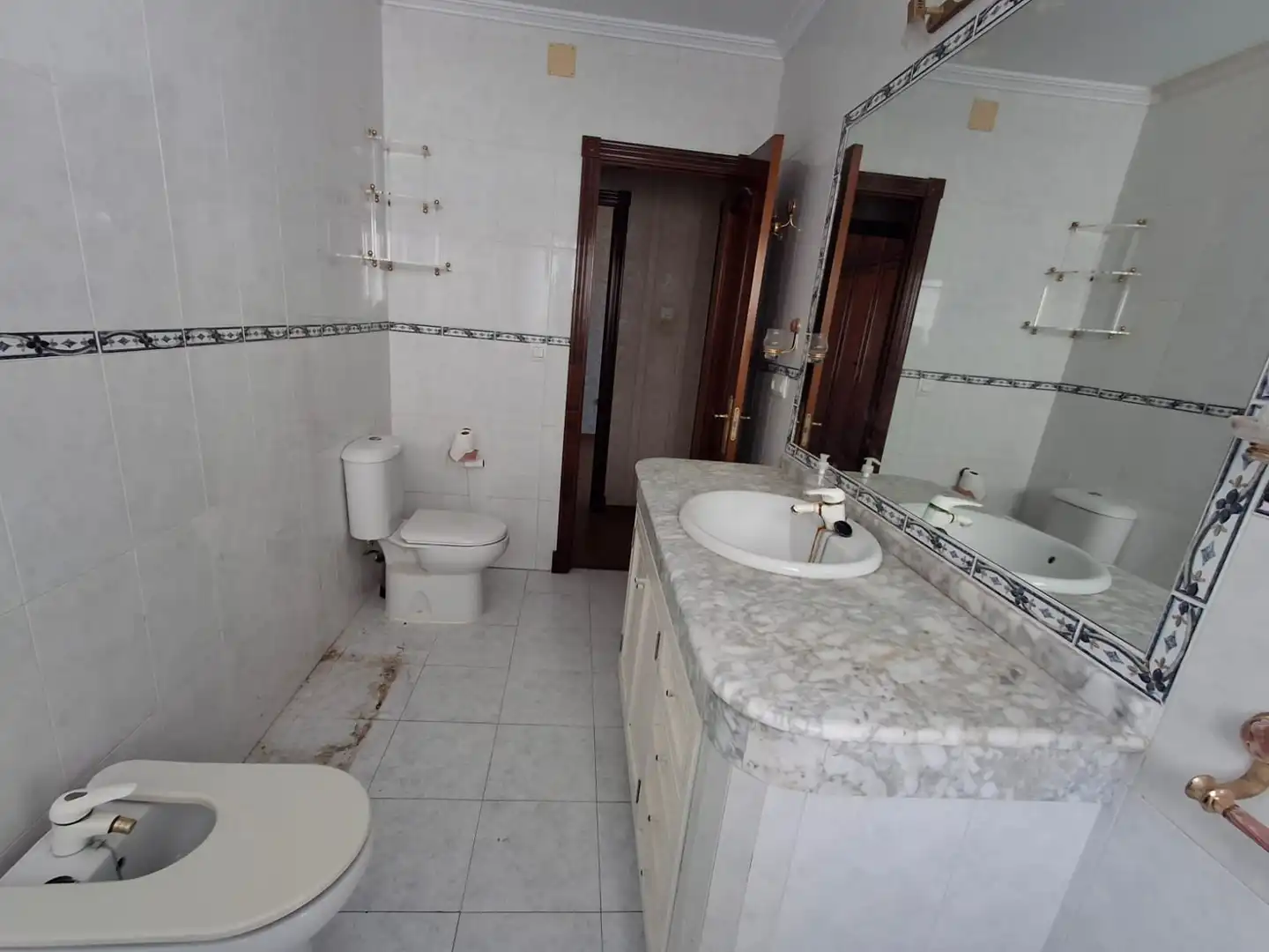 Bathroom of Attic for sale in Cádiz  with Air Conditioner, Terrace and Community pool
