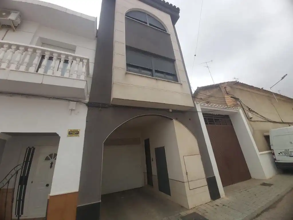 Vista exterior de Pis en venda en Villarrobledo