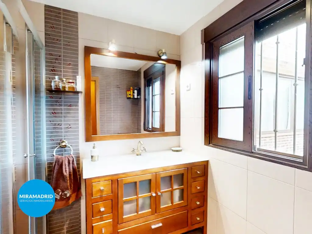 Baño de Casa o chalet en venta en Torrejón del Rey con Piscina