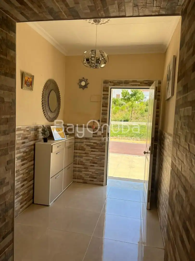 Casa adosada en venta en Gibraleón