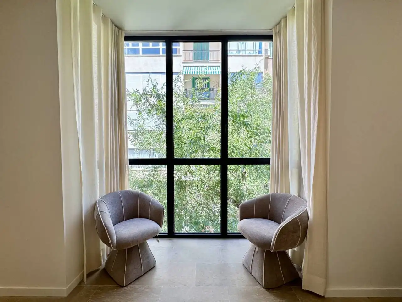 Terrasse von Wohnung zur Miete in Centre