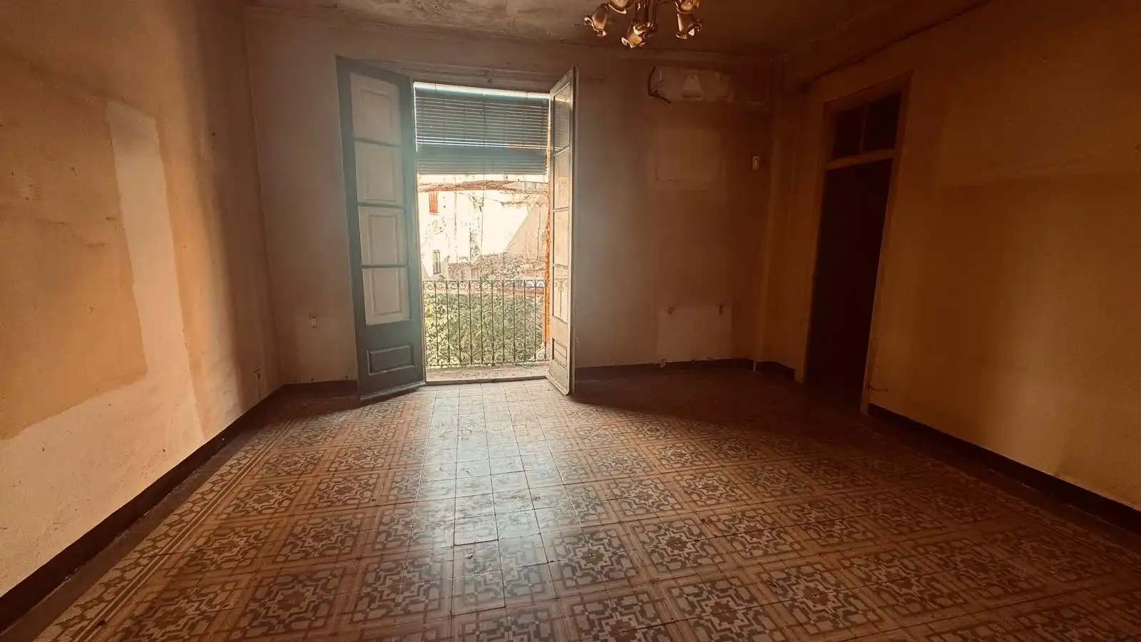 Sala d'estar de Casa o xalet en venda en Móra la Nova