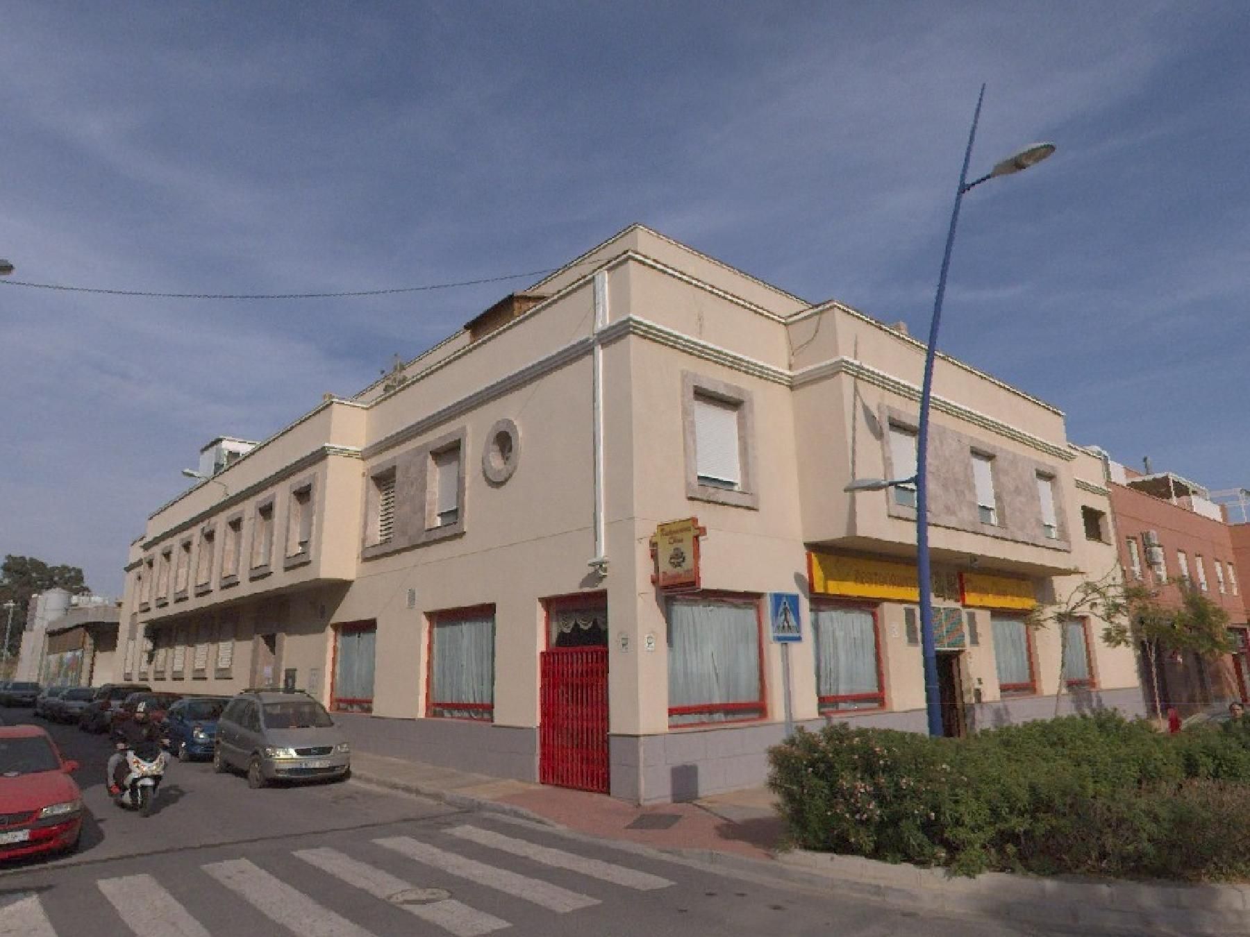 Vista exterior de Garatge en venda en Níjar