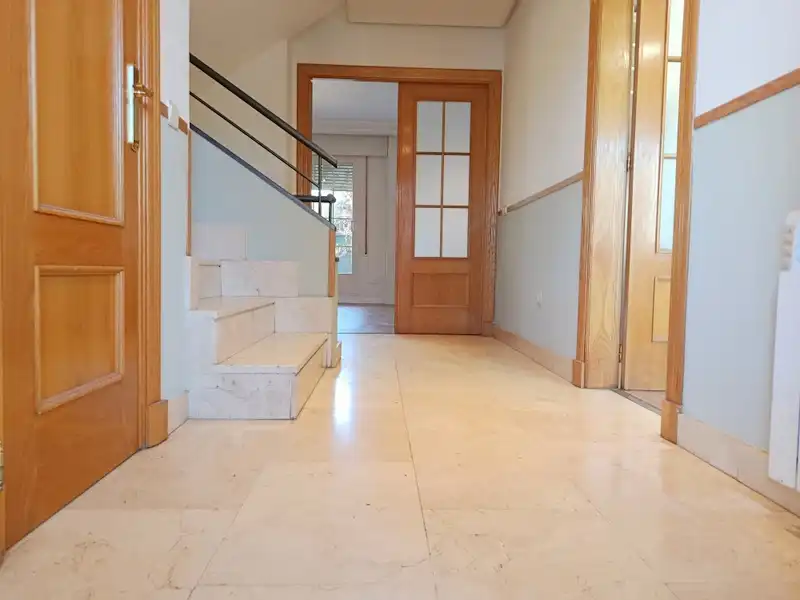 Semi-detached house with pool for sale in Simancas, imagen 26