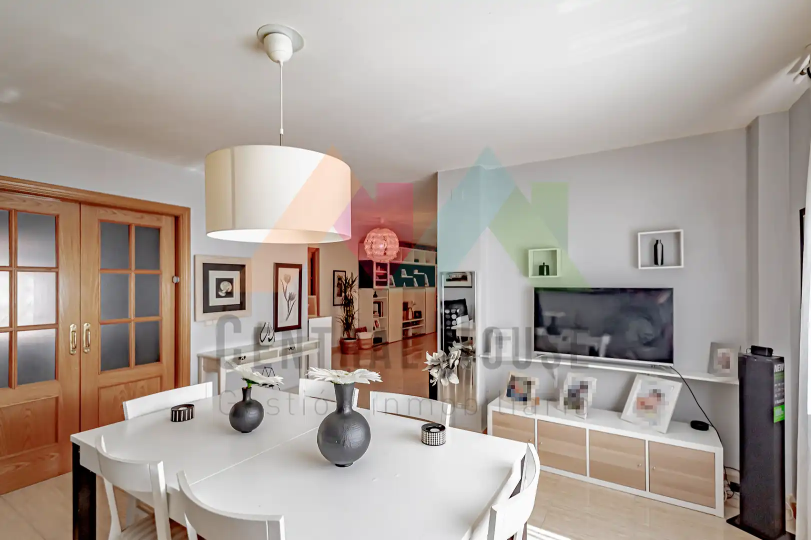 Sala de estar de Casa adosada en venta en Guadalajara con Aire acondicionado, Calefacción y Jardín privado