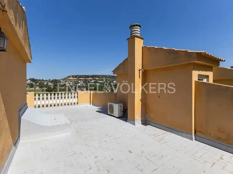 Casa o xalet de lloguer a Chiva, Valencia