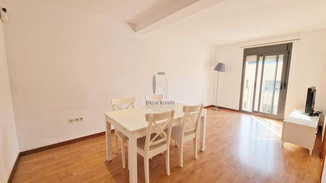 Piso en Alquiler en Carrer de Valldonzella, 7 en El Raval